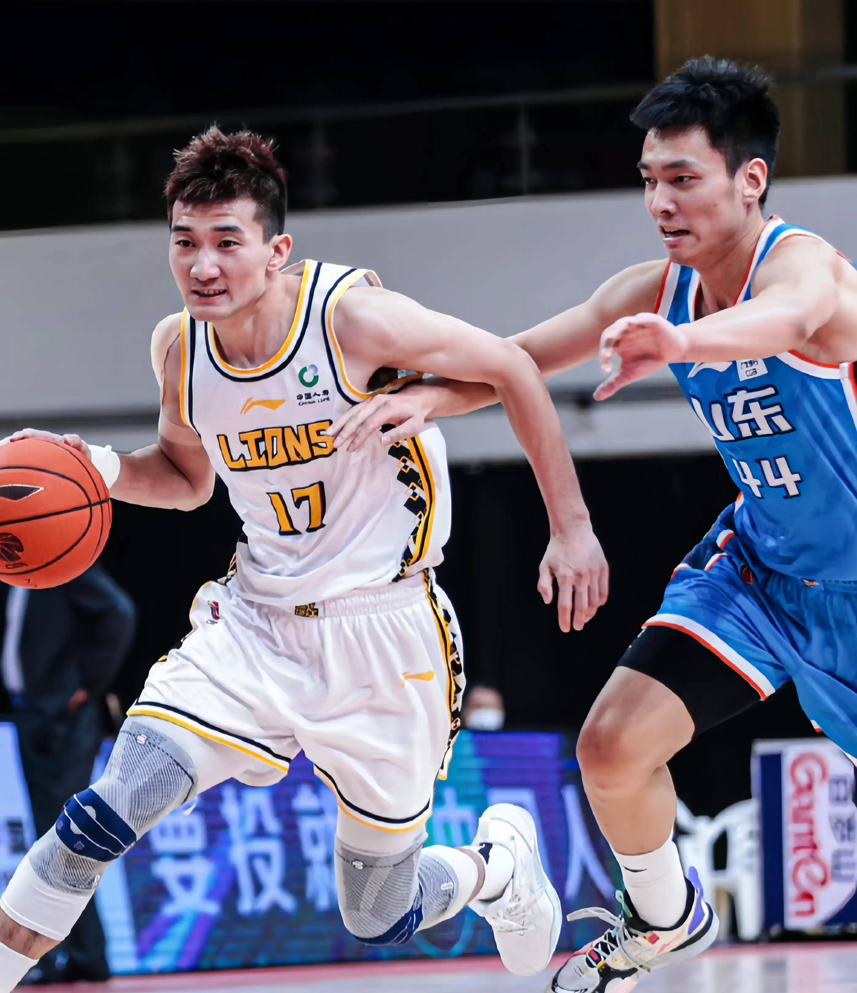 球市场对中 球市场对中